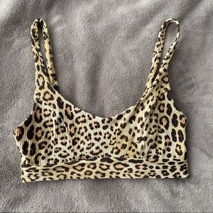 B+A Dizzy Izzy - Feline